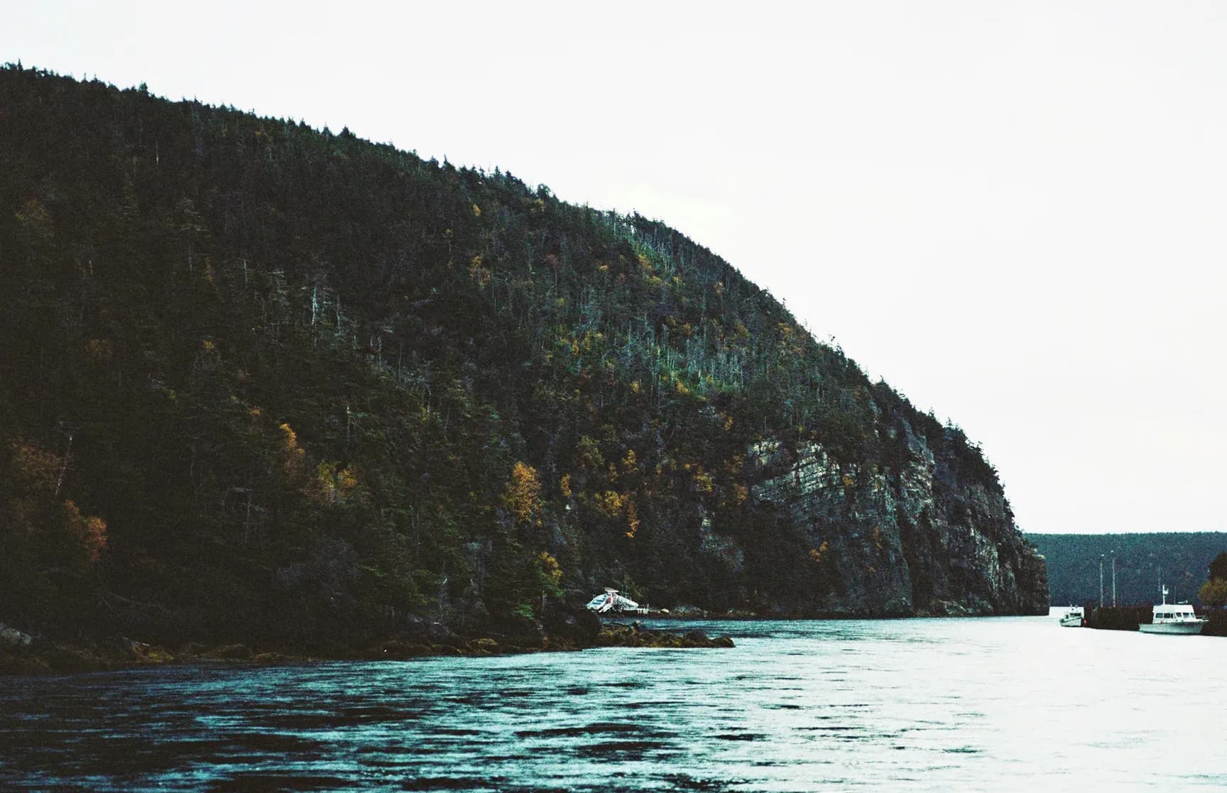 Cost of living in Portugal vs Canada: A 2026 comparison guide for expats